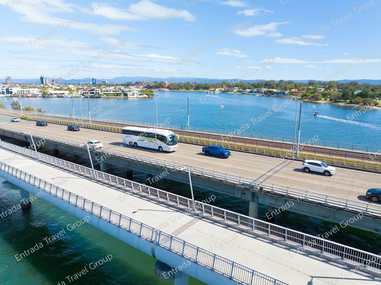 Greyhound Australia Coach Gold Coast