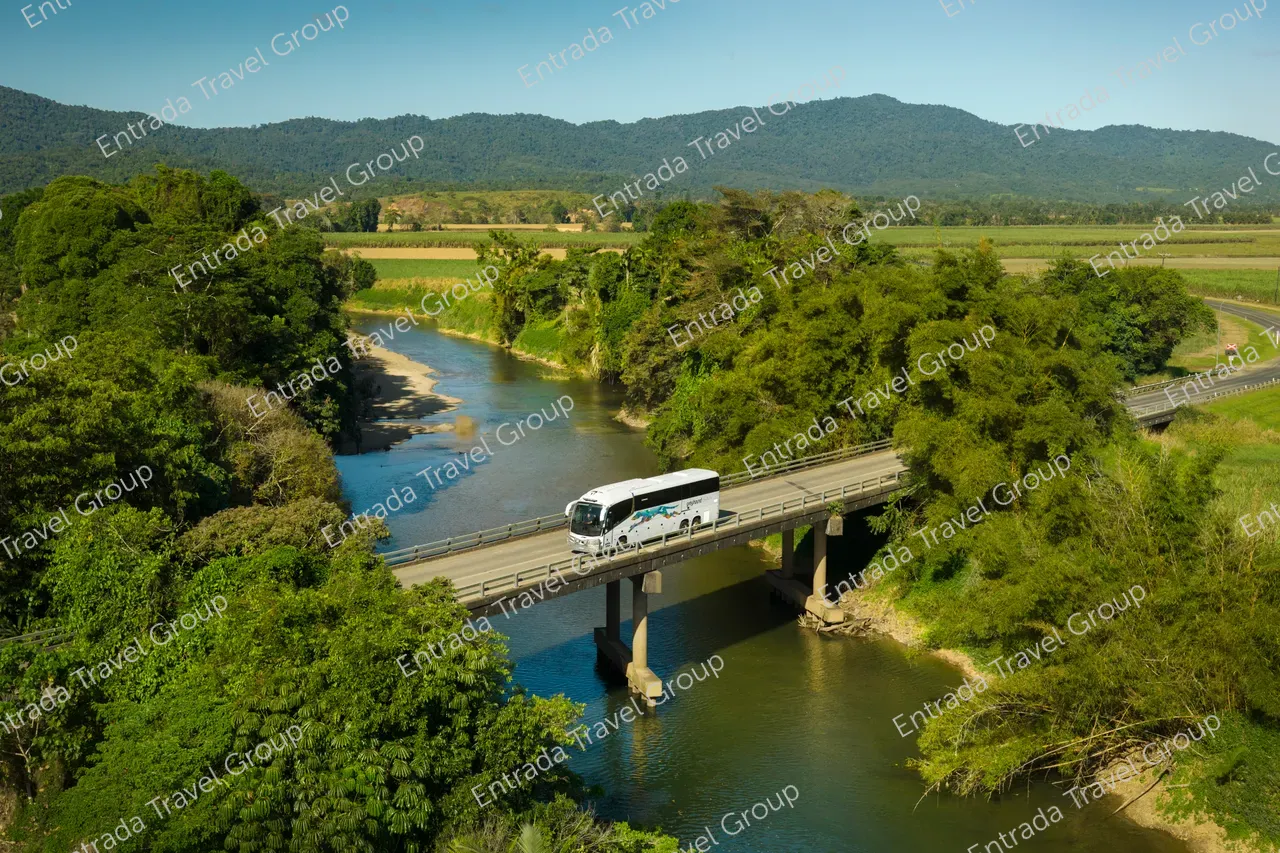 Greyhound Australia Coach Cairns