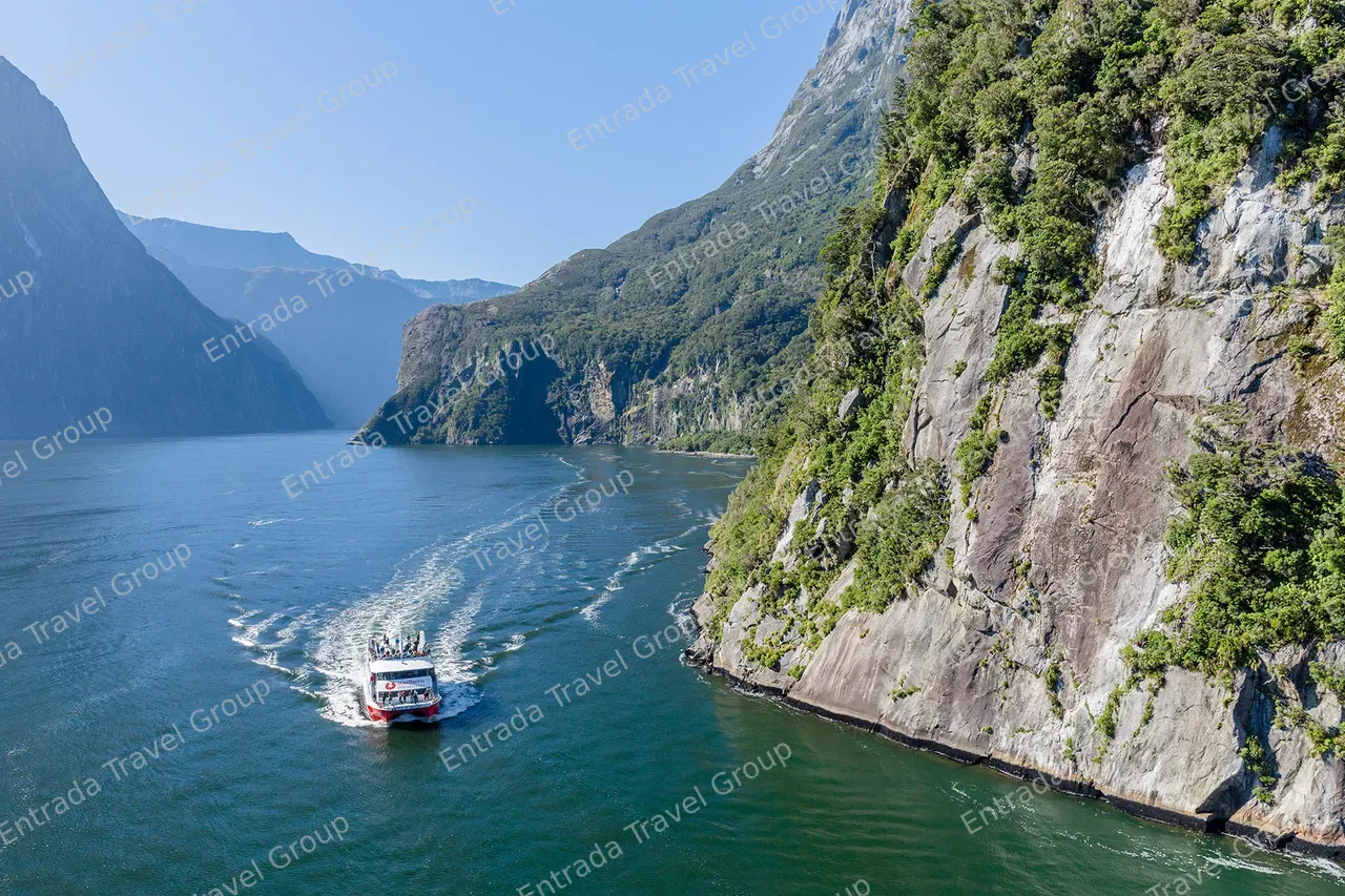 Southern Discoveries_Pride of Milford Cruise_Milford Sound 7