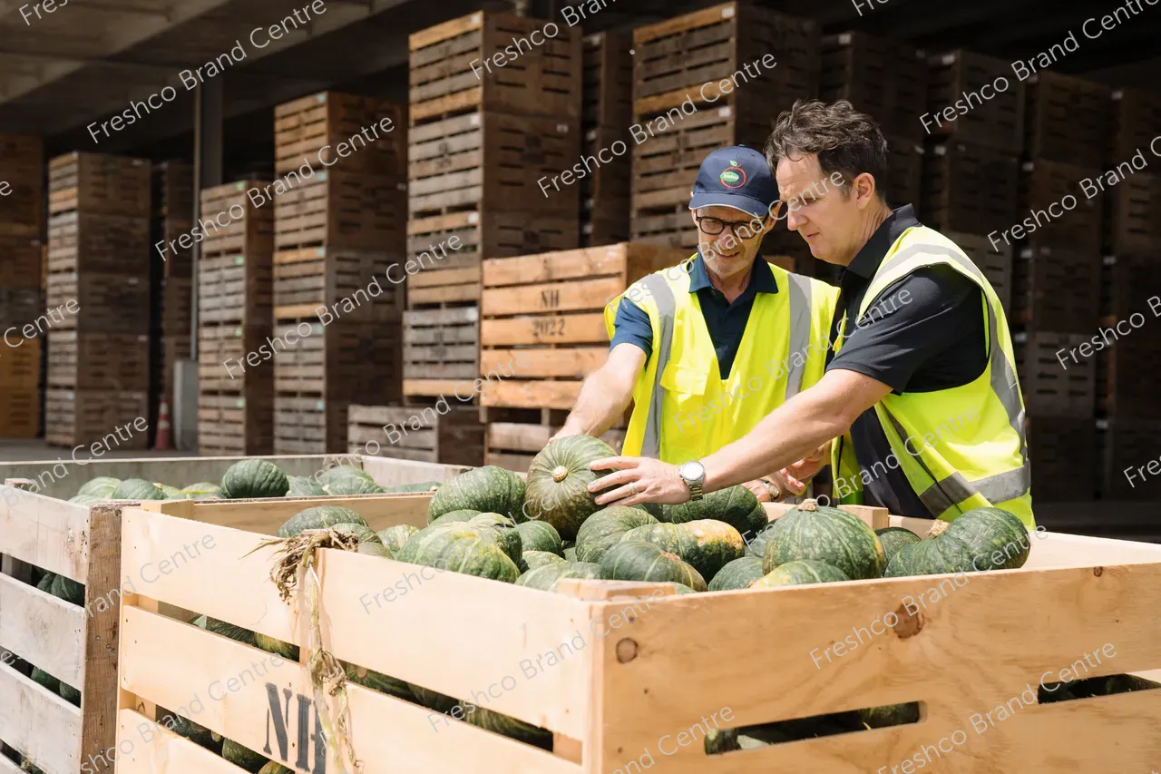 NH Packing - Shane and John (11)