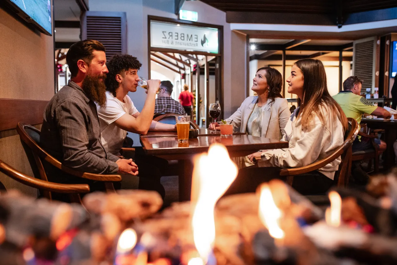 Emberz Restaurant, Ascot Park Hotel - Southland, New Zealand - Credit Emberz Restaurant (5)