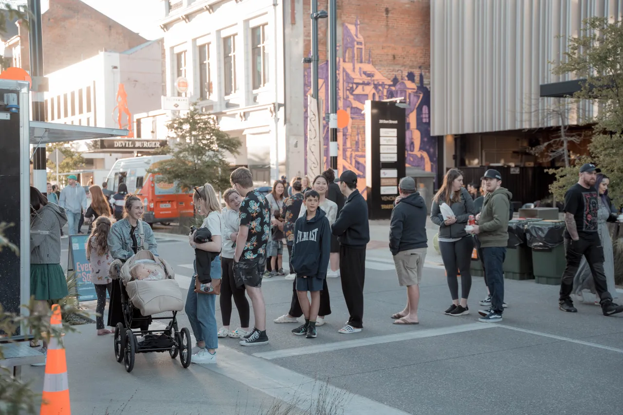 Night Food Market Don St Nov 2023 - Southland, New Zealand - Credit Great South (102)