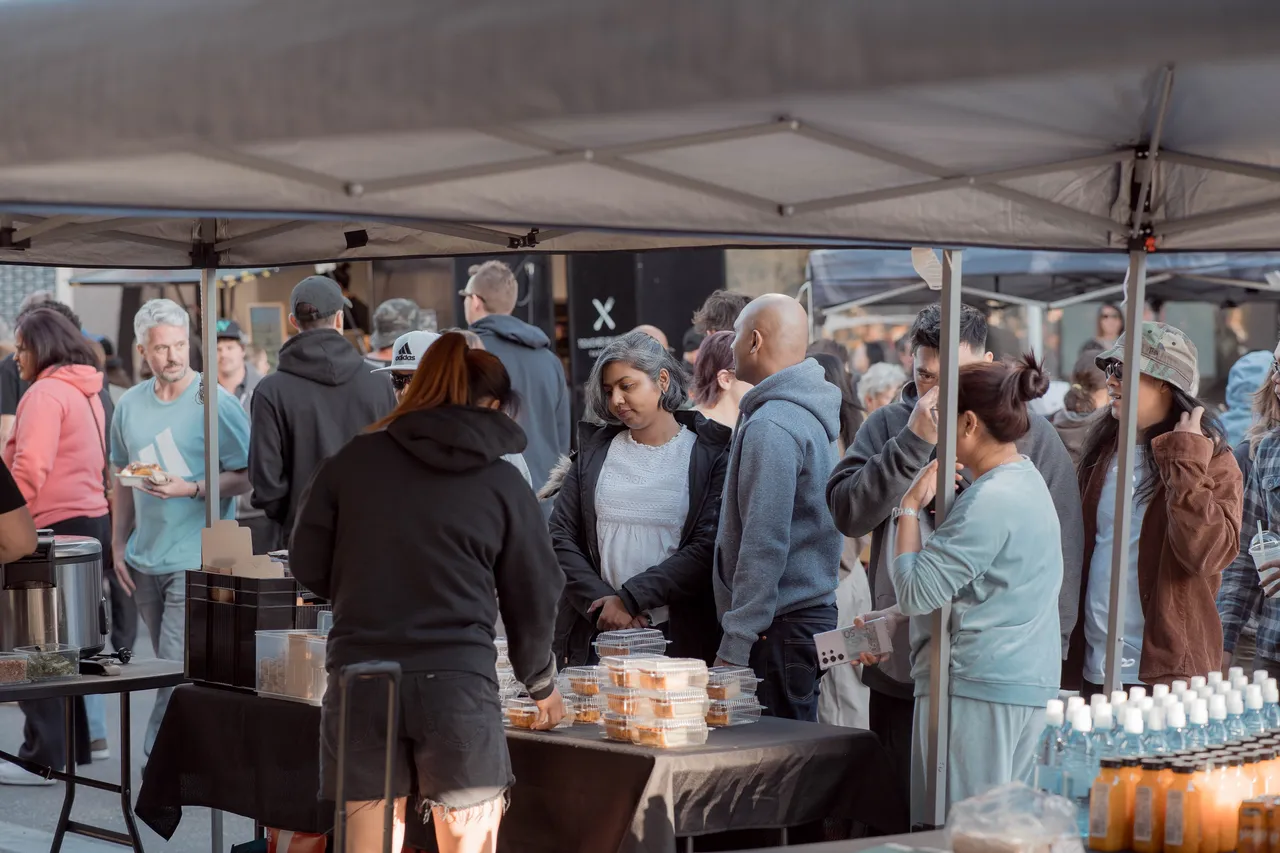 Night Food Market Don St Nov 2023 - Southland, New Zealand - Credit Great South (2)