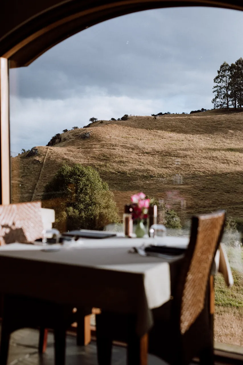 Cabot Lodge Dining Room - Southland, New Zealand - Credit Cabot Lodge (3)