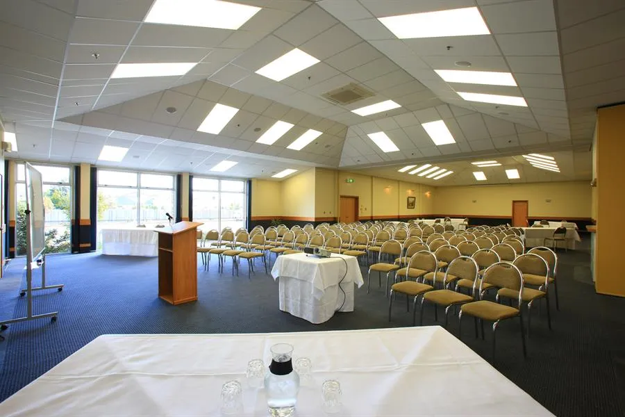Distinction Te Anau Hotel & Villas - Southland, New Zealand - Credit Distinction Te Anau (3)