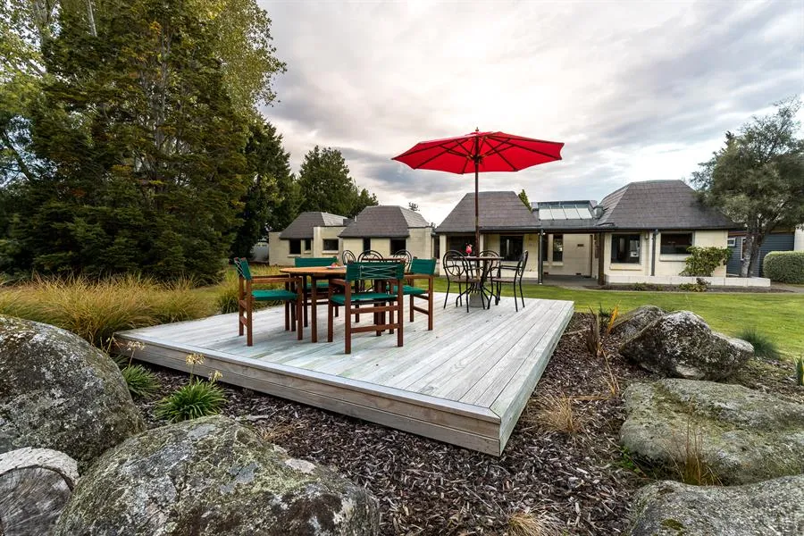 Distinction Te Anau Hotel & Villas - Southland, New Zealand - Credit Distinction Te Anau (36)