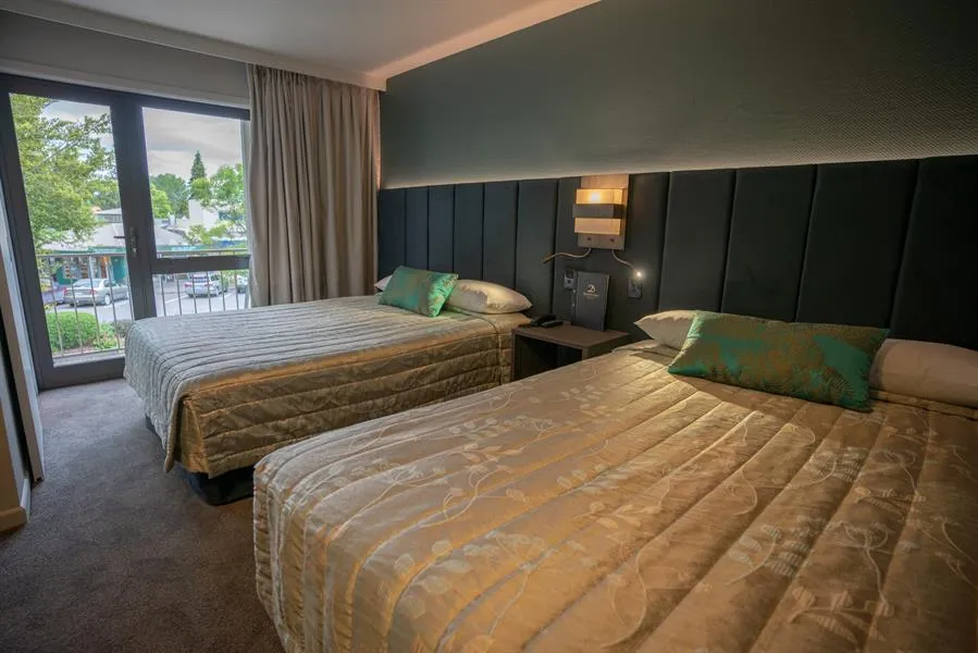 Distinction Luxmore - Southland, New Zealand - Credit Distinction Luxmore (24)