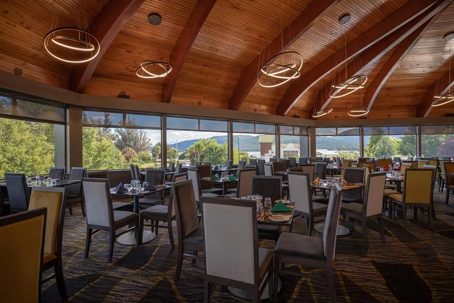 Distinction Luxmore - Southland, New Zealand - Credit Distinction Luxmore (18)