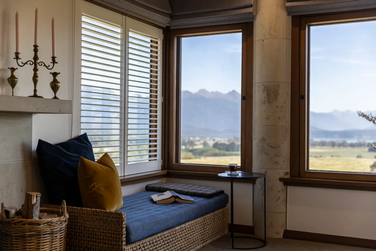 Cabot Lodge Deluxe Suite - Southland, New Zealand - Credit Cabot Lodge (5)