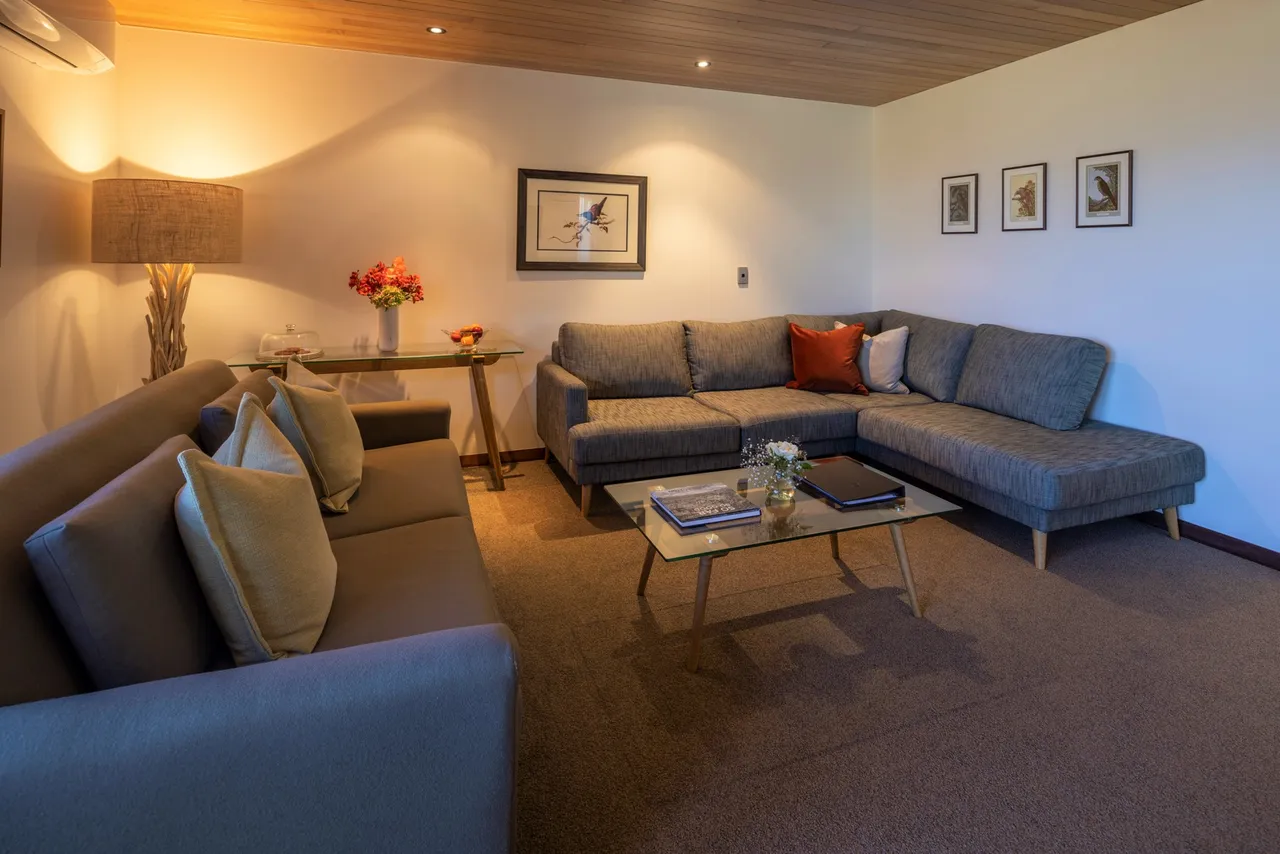 Cabot Lodge Deluxe Courtyard - Southland, New Zealand - Credit Cabot Lodge (6)