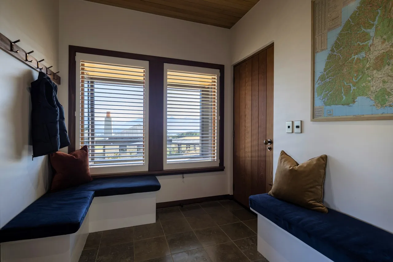 Cabot Lodge Two Bedroom Suite - Southland, New Zealand - Credit Cabot Lodge (8)