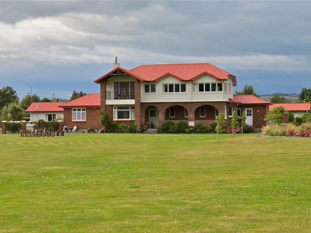 Te Anau Lodge - Southland New Zealand - Credit Te Anau Lodge (2)