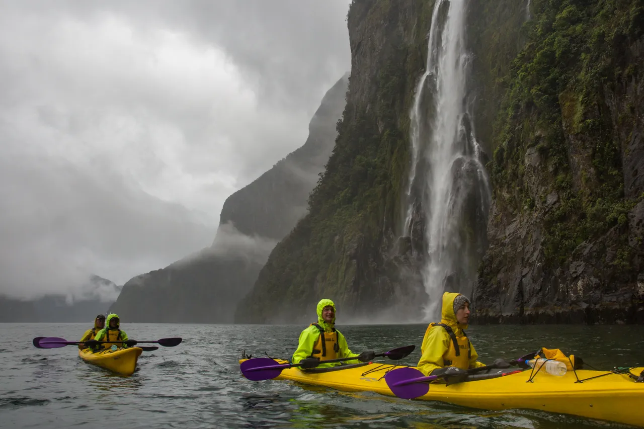 Milford Sound - Southland, New Zealand - Credit Liz Carlson (16)
