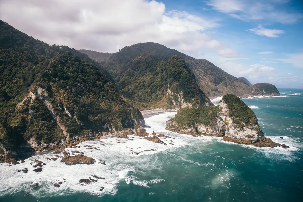Hollyford Track - Southland, New Zealand - Credit Liz Carlson (62)