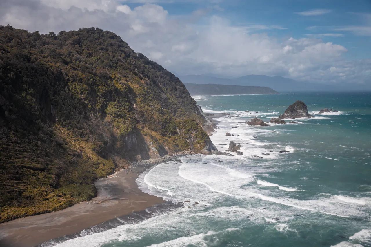 Hollyford Track - Southland, New Zealand - Credit Liz Carlson (64)
