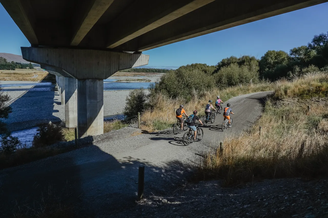 Around The Mountains Cycle Trail - Lumsden - Southland, New Zealand - Credit Great South (39)