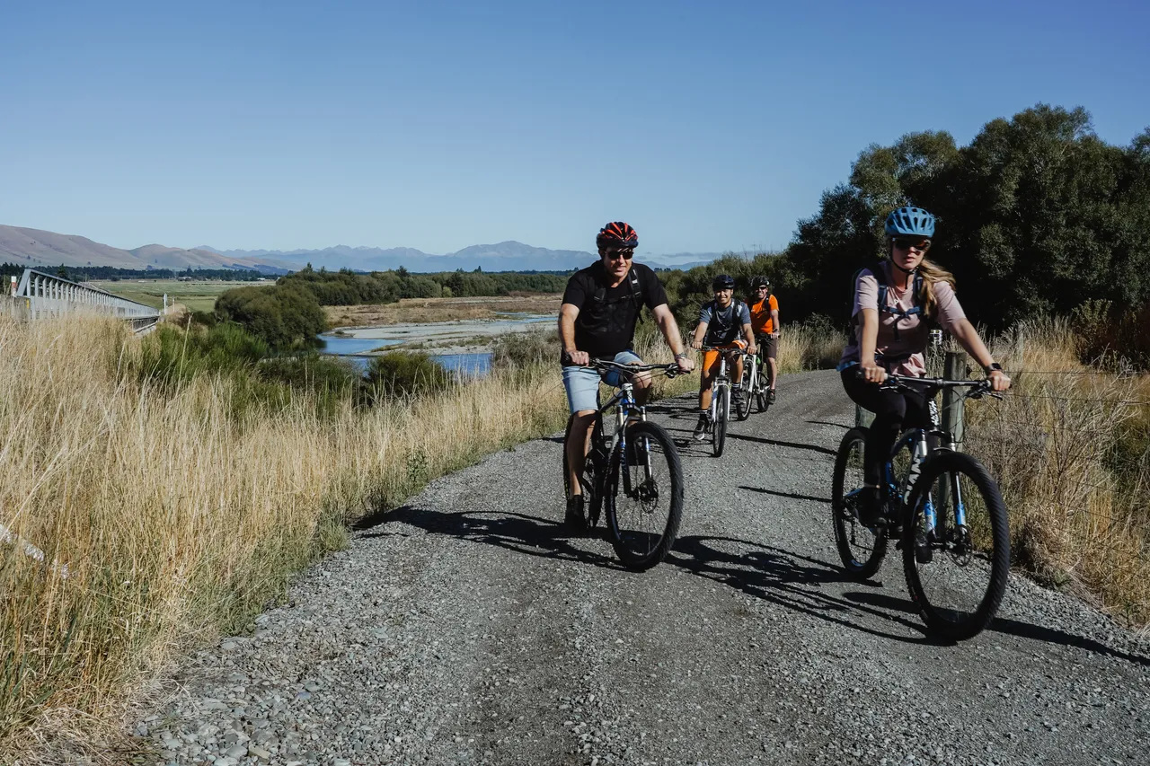 Around The Mountains Cycle Trail - Lumsden - Southland, New Zealand - Credit Great South (34)