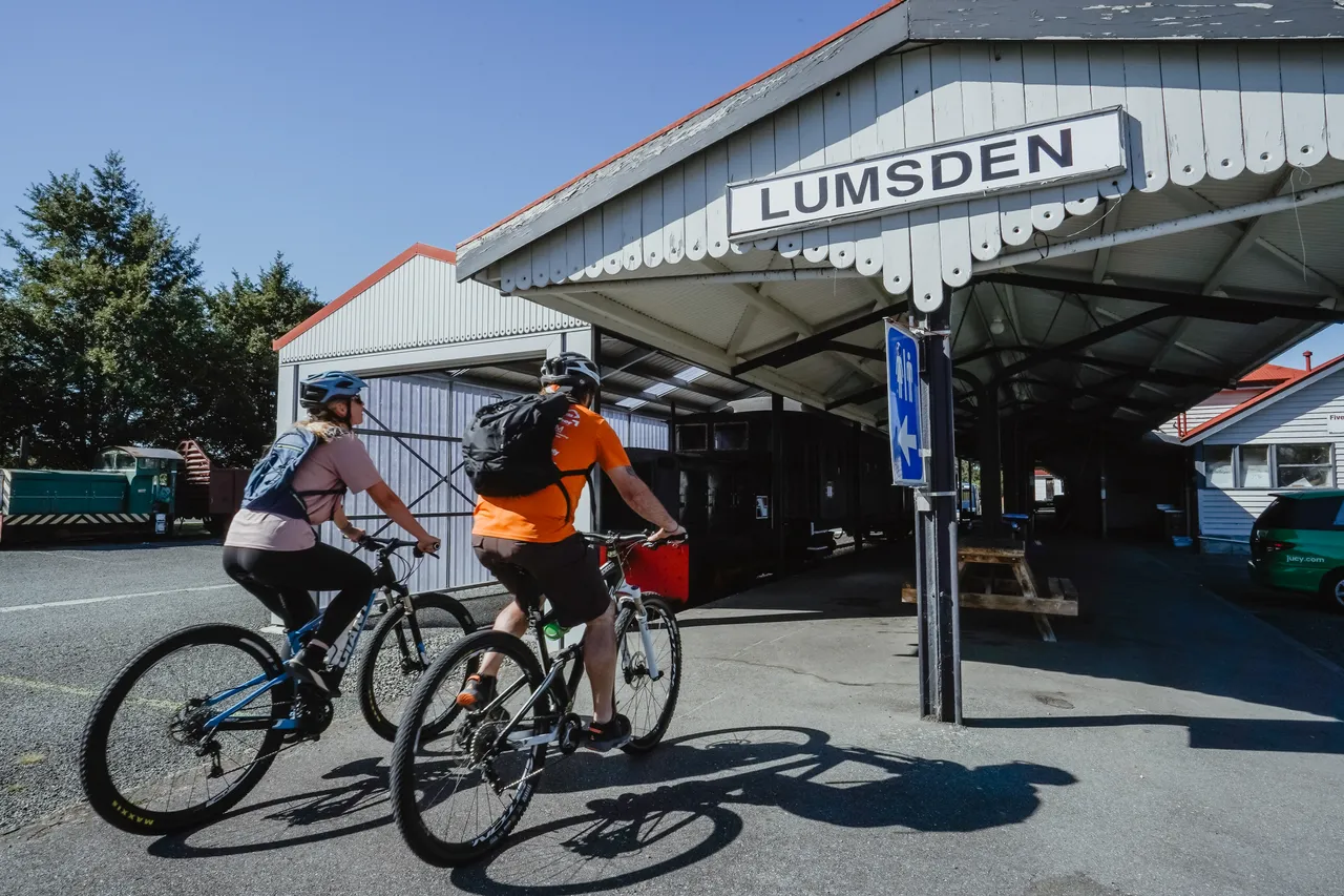 Around The Mountains Cycle Trail - Lumsden - Southland, New Zealand - Credit Great South (16)