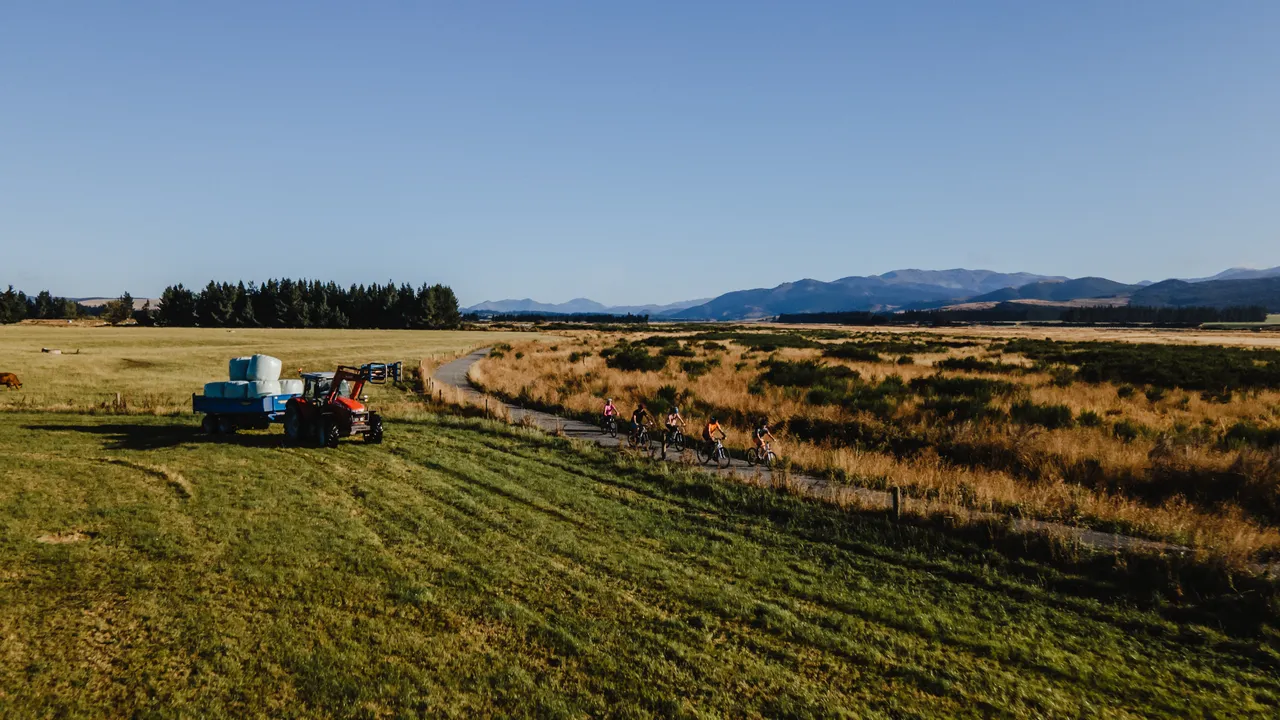 Around The Mountains Cycle Trail - Centre Hill - Southland, New Zealand - Credit Great South (17)