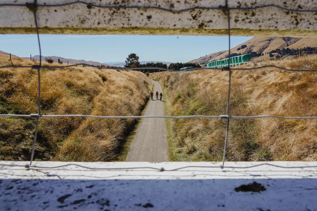 Around The Mountains Cycle Trail - Bixter Rd - Southland, New Zealand - Credit Great South (6)