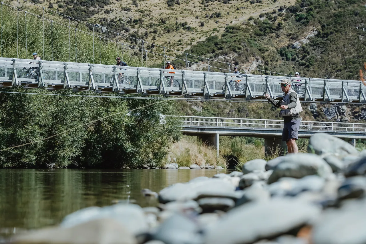 Around The Mountains Cycle Trail - Athol Bridge - Southland, New Zealand - Credit Great South (8)