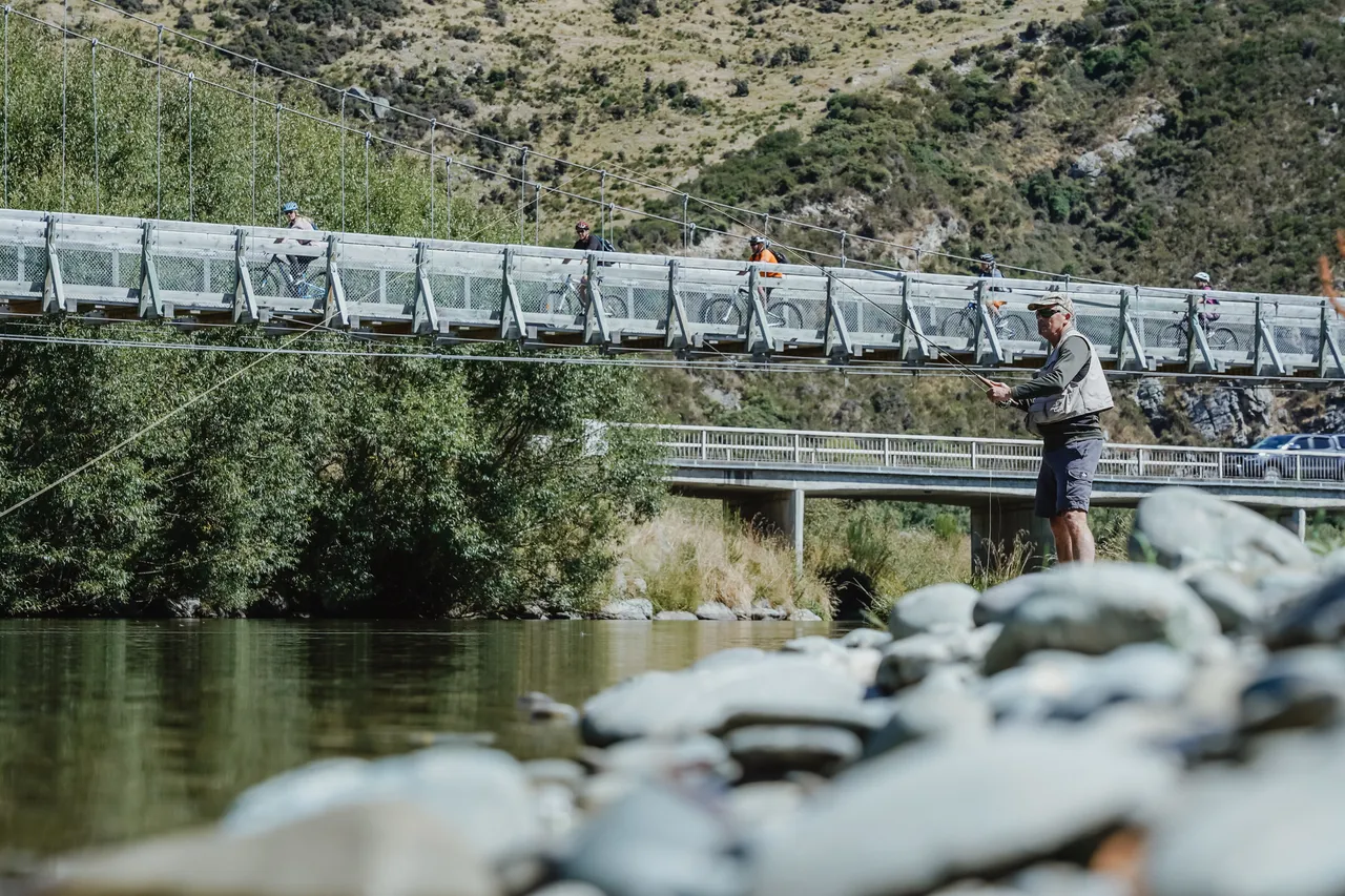 Around The Mountains Cycle Trail - Athol Bridge - Southland, New Zealand - Credit Great South (7)