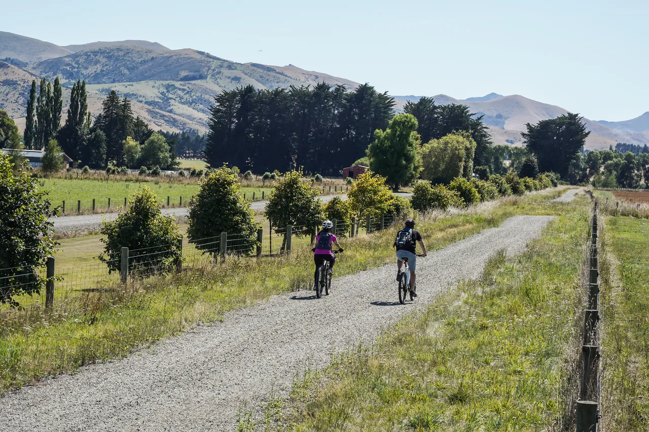 Around The Mountains Cycle Trail - Five Rivers - Southland, New Zealand - Credit Great South (7)