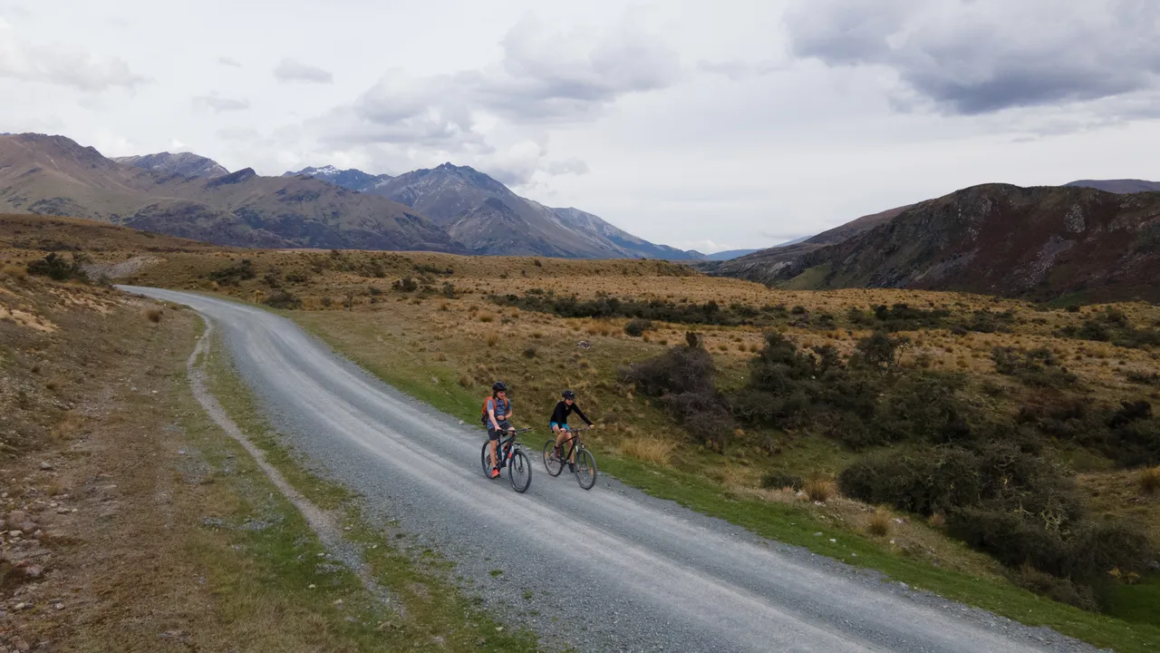 Around the Mountains Cycle Trail - Von Hill - Southland, New Zealand - Credit Great South (6)