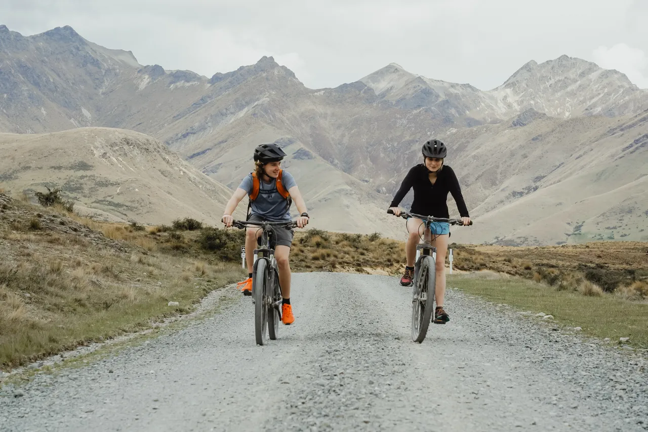 Around the Mountains Cycle Trail - Gorge Burn Ford Von Valley - Southland, New Zealand - Credit Great South (3)