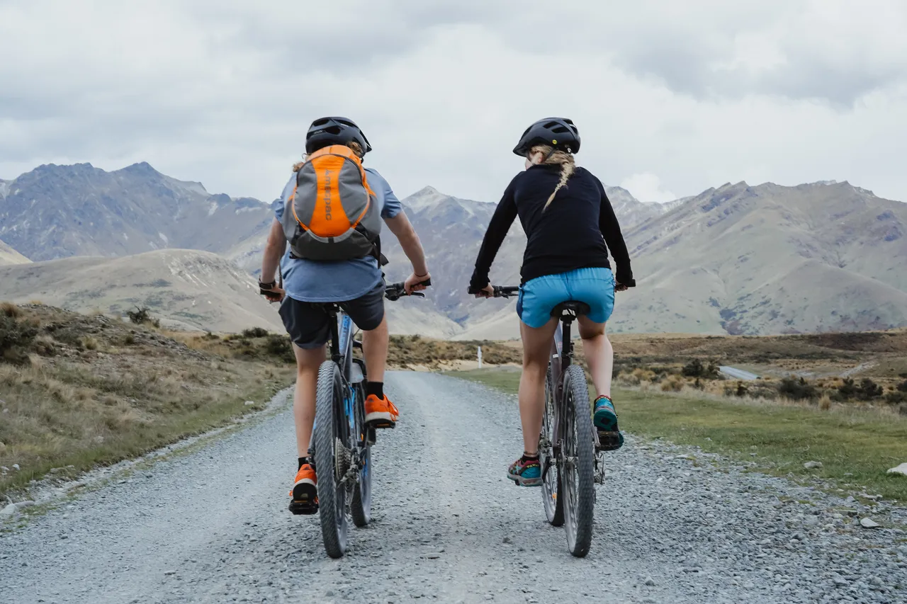Around the Mountains Cycle Trail - Gorge Burn Ford Von Valley - Southland, New Zealand - Credit Great South (1)