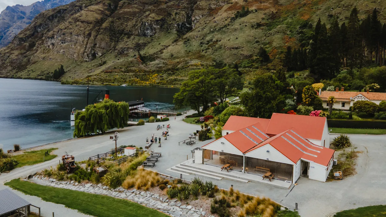 Around the Mountains Cycle Trail - Walter Peak - Southland, New Zealand - Credit Great South (12)