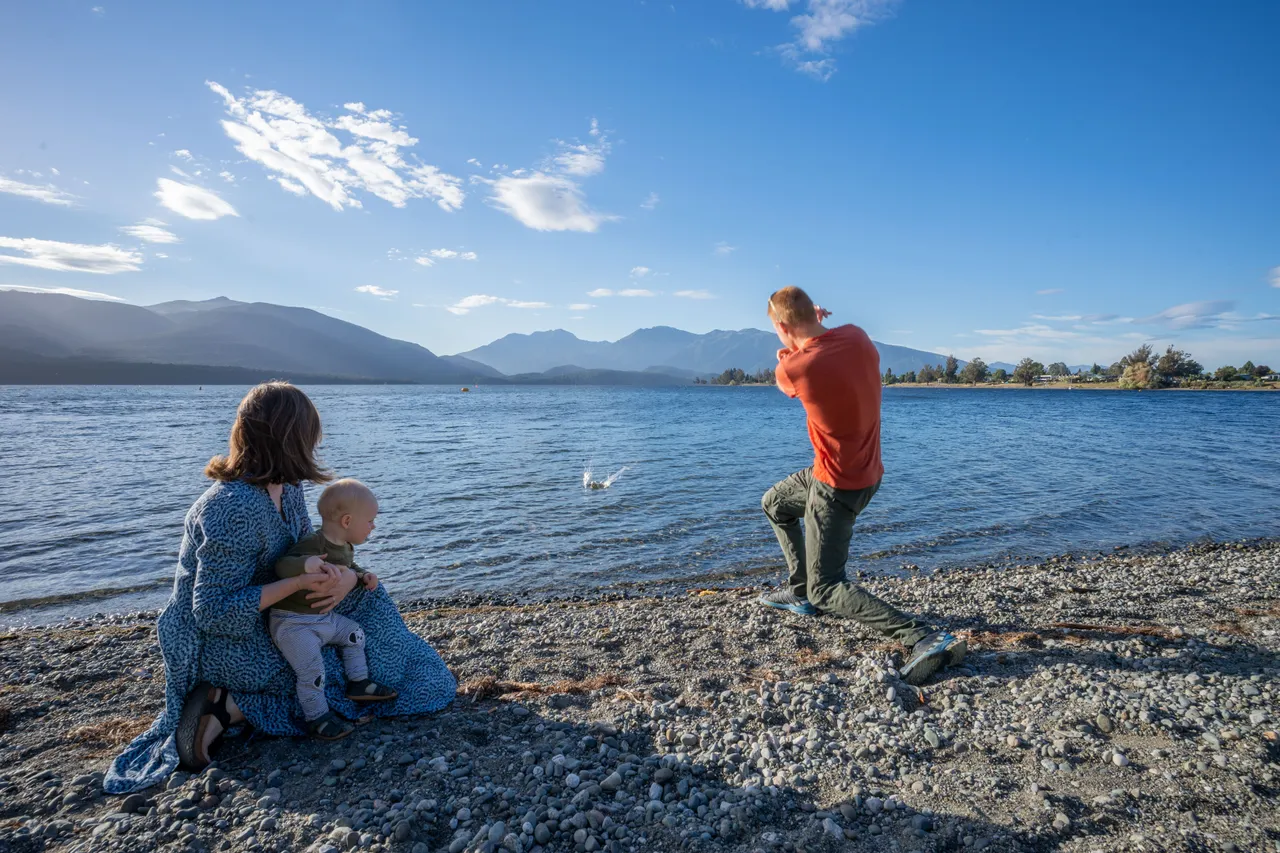 Te Anau Lakefront - Southland, New Zealand - Credit Great South (30)
