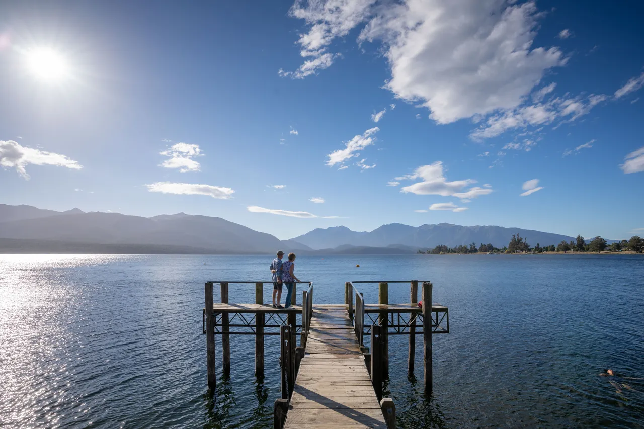 Te Anau Lakefront - Southland, New Zealand - Credit Great South (14)