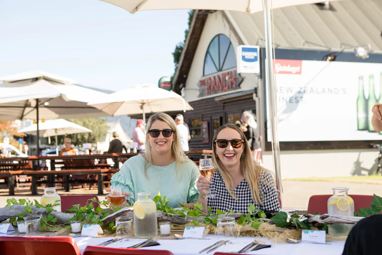 Street Dine Fiordland - Southland, New Zealand - Credit Great South (6)