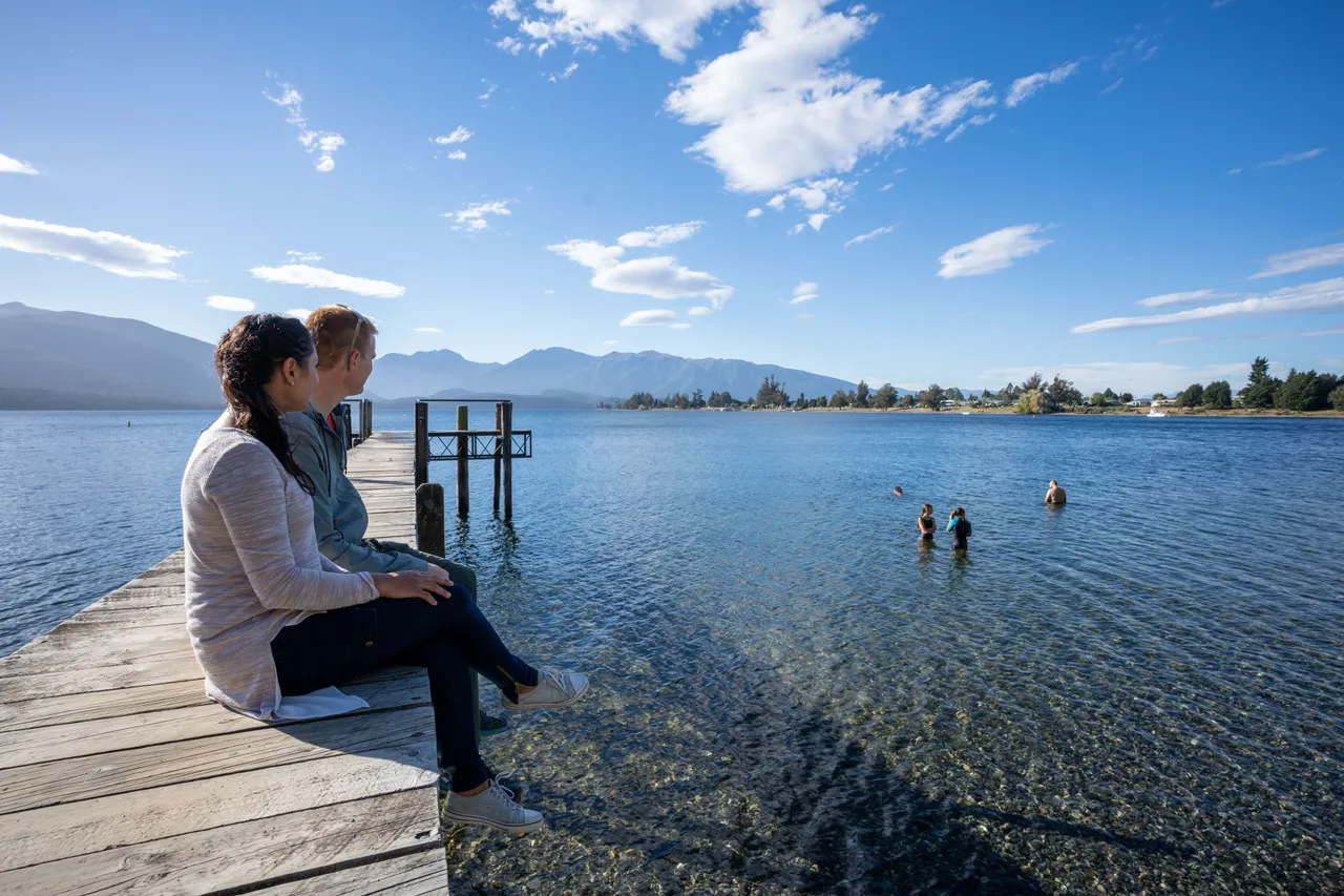 Te Anau Lakefront - Southland, New Zealand - Credit Great South (18)