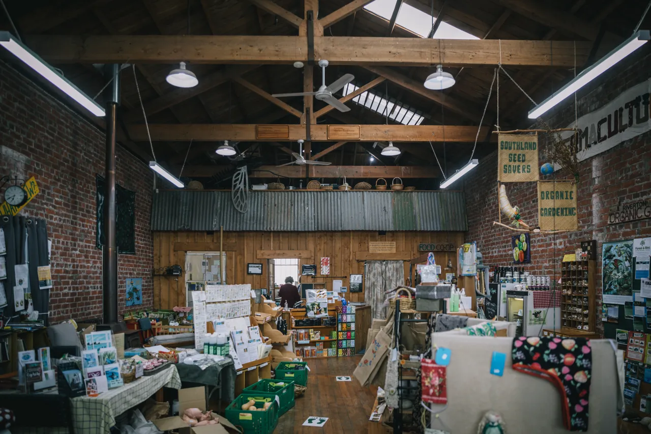 Environment Centre - Southland, New Zealand - Credit Liz Carlson (2)