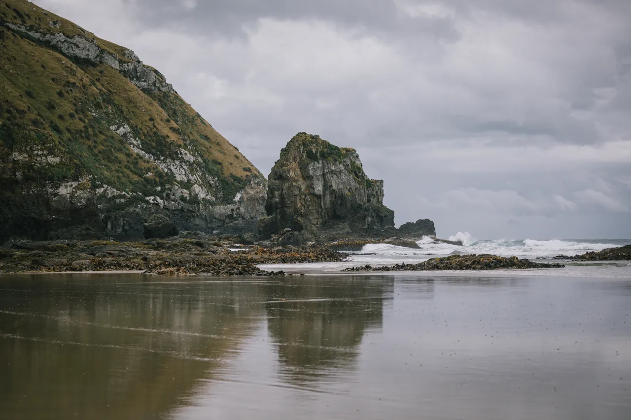 Cannibal Bay - Southland, New Zealand - Credit Liz Carlson (18)