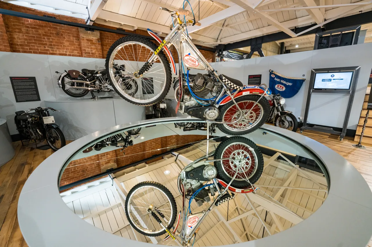 Classic Motorcycle Mecca - Southland, New Zealand - Credit Tourism New Zealand (8)