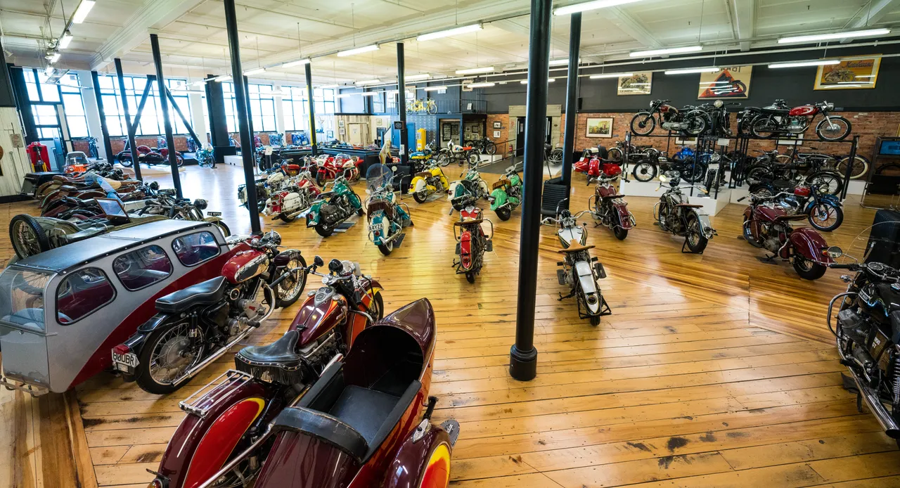 Classic Motorcycle Mecca - Southland, New Zealand - Credit Tourism New Zealand (3)