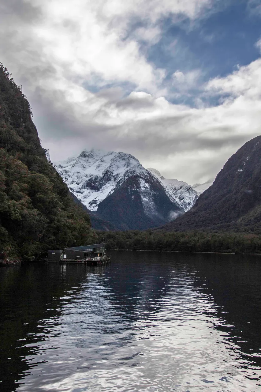 Underwater Observatory, Milford Sound - Southland, New Zealand - Credit Great South (1)
