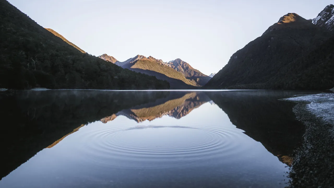 Lake Gunn - Southland, New Zealand - Credit Fin Matson (4)