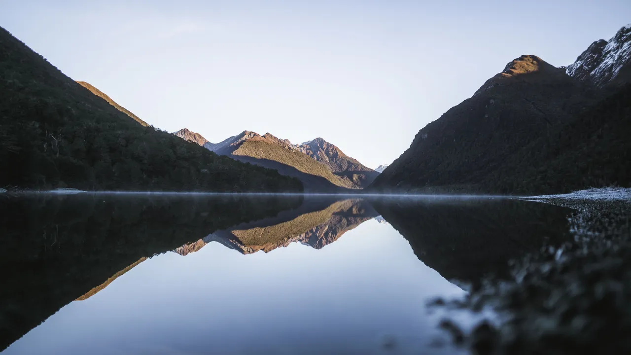 Lake Gunn - Southland, New Zealand - Credit Fin Matson (5)