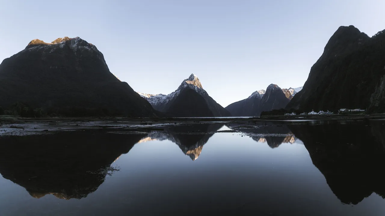 Milford Sound - Southland, New Zealand - Credit Fin Matson (20)