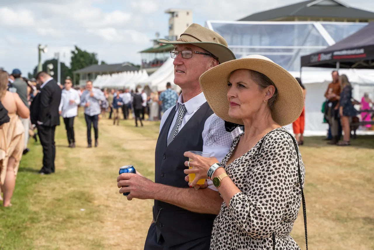 Ascot Park Christmas at the Races 2021 - Southland, New Zealand - Credit Great South (17)