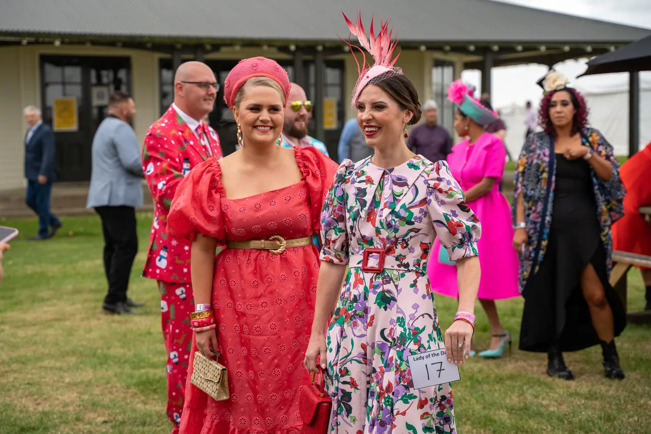 Ascot Park Christmas at the Races 2021 - Southland, New Zealand - Credit Great South (10)