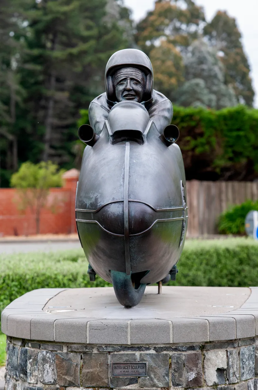 Burt Munro Statue - Southland, New Zealand - Credit Great South (4)