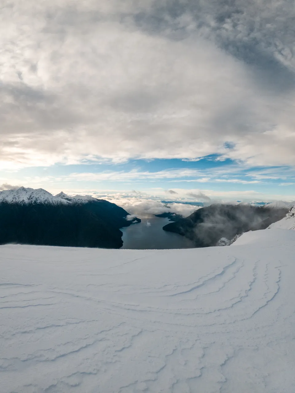 Southern Lakes Helicopter - Southland, New Zealand - Credit Great South (1)