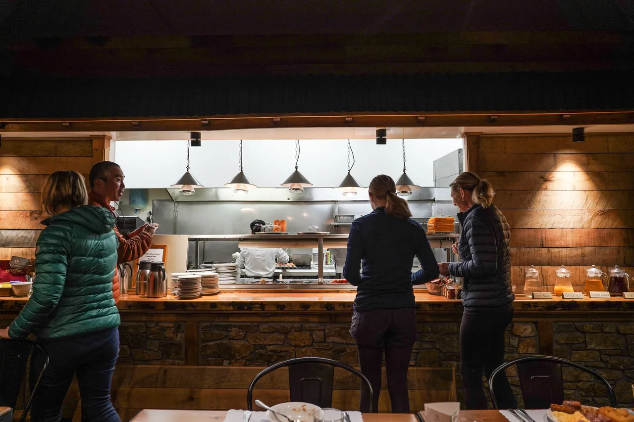 Hilights Restaurant, Distinction Luxmore Hotel - Southland, New Zealand - Credit Great South