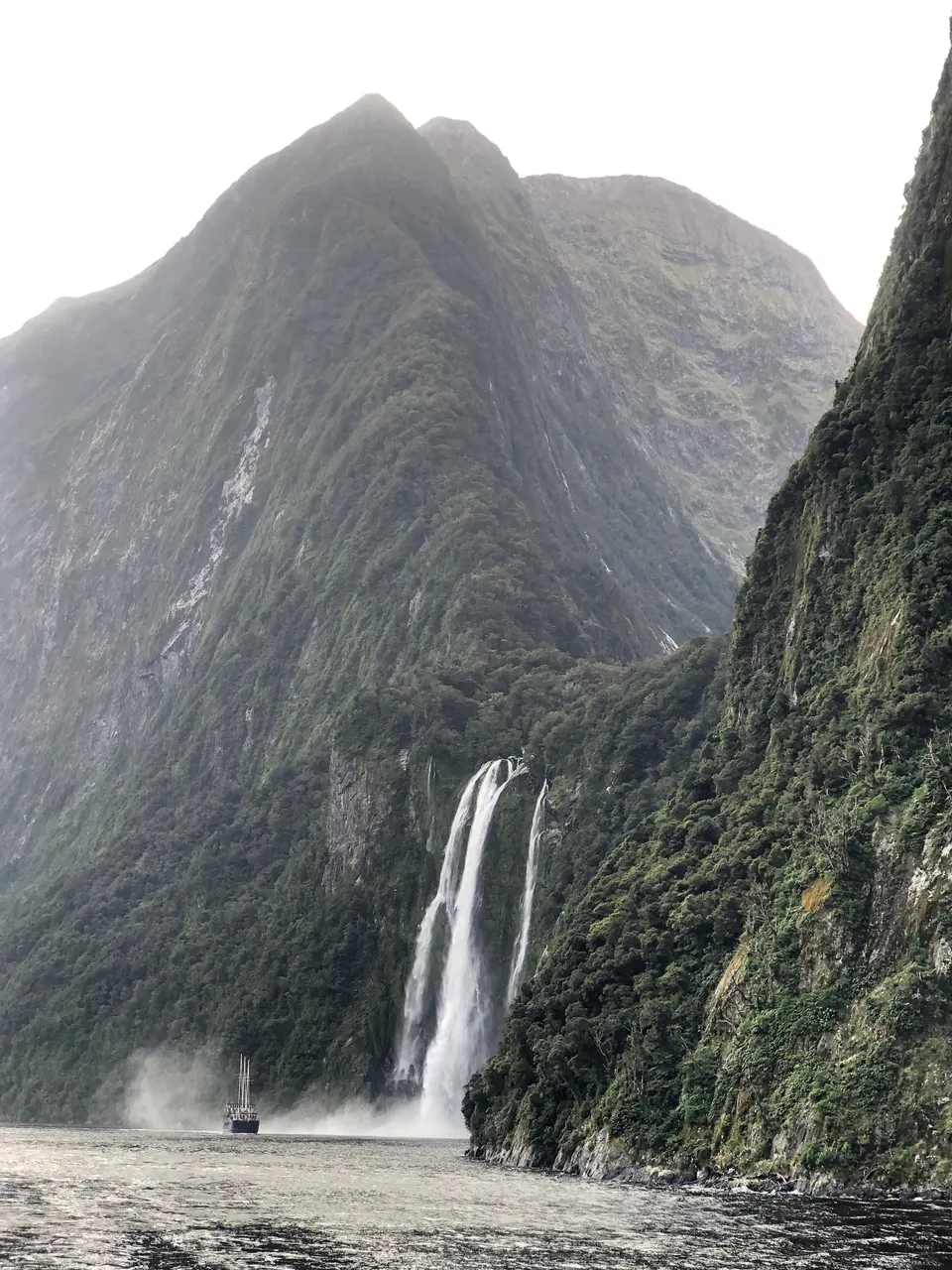 Milford Sound - Southland, New Zealand - Credit Great South (18)