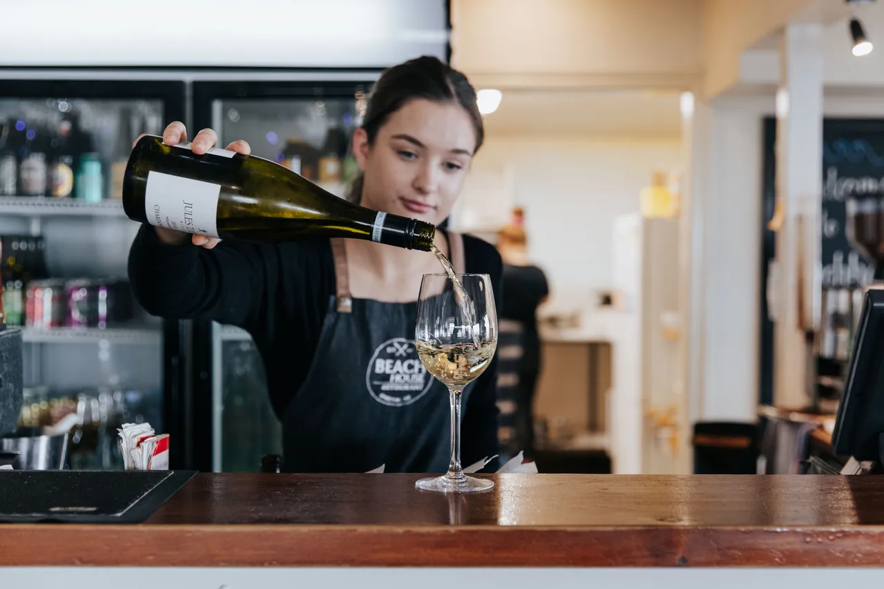 Beachhouse Restaurant - Southland, New Zealand - Credit Great South (1)